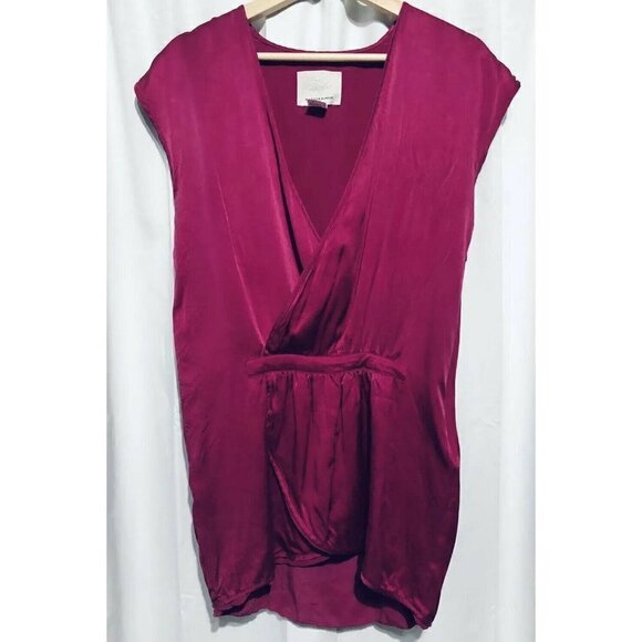 Madison Marcus Mini Dress Size XS Womens 100% Silk Deep V Neck - Picture 1 of 5